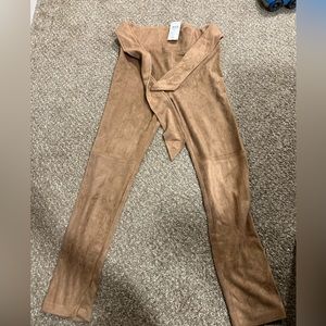 Windsor Suede Tan Skinny Pants